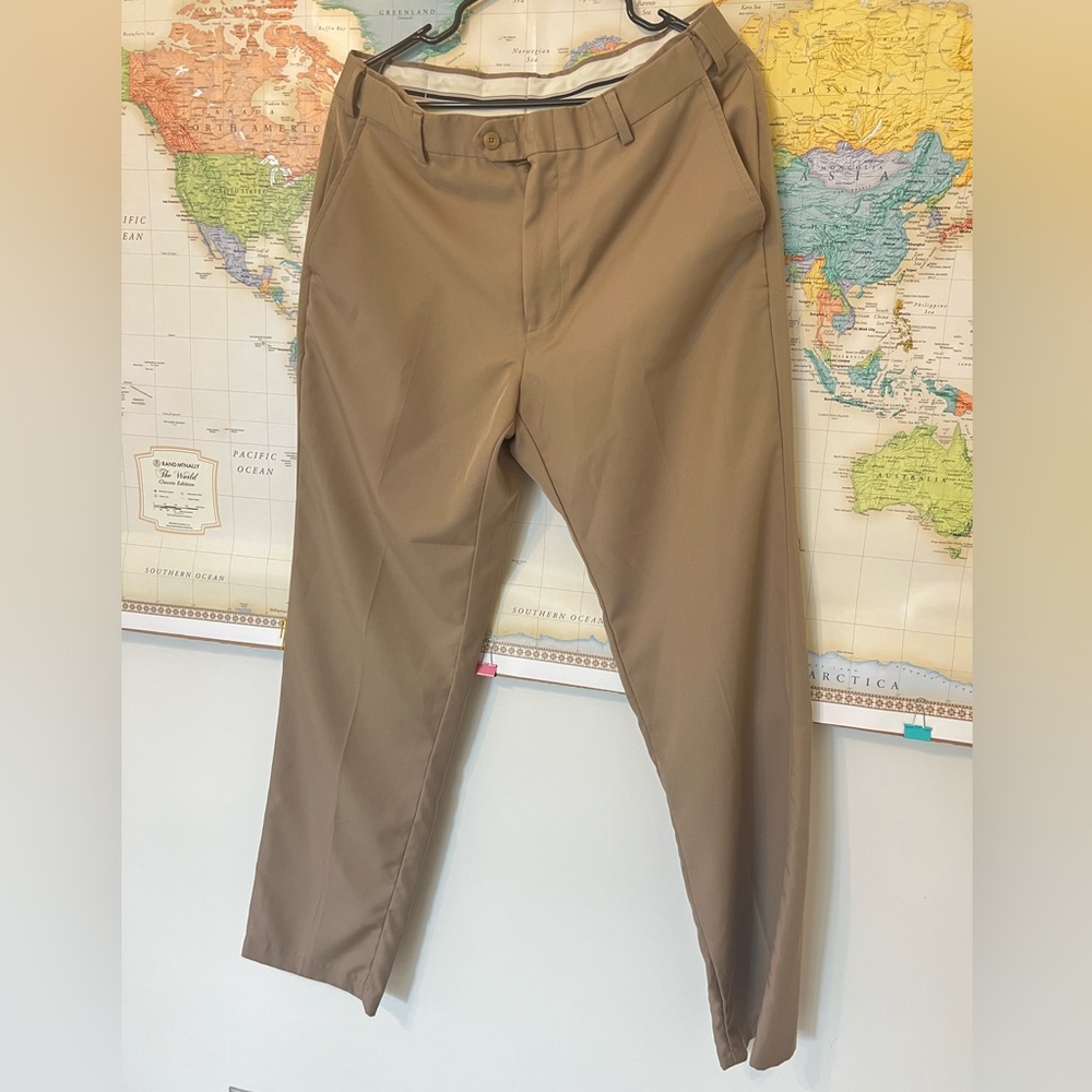 Men’s Khaki Dress Pants 34 by 32 like new